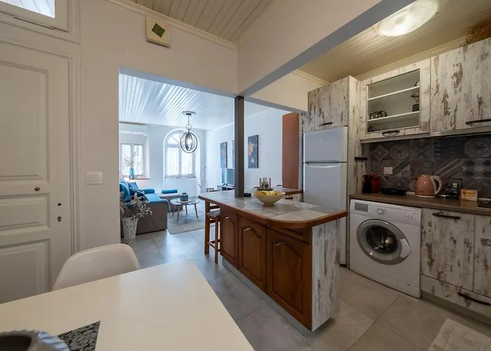 Apartman Avgi's Campielo